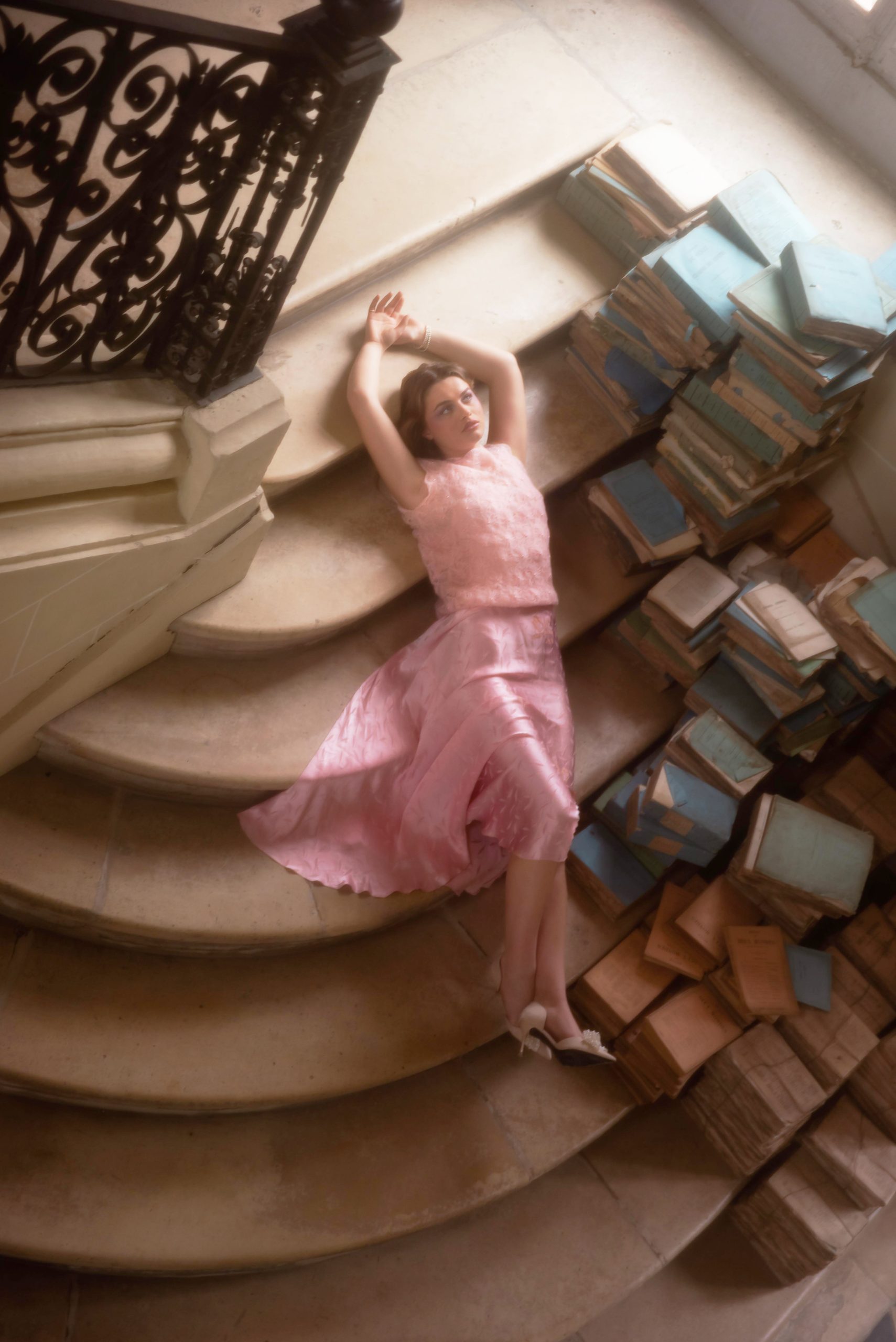 A Vintage Manifest, « Stairway of Unwritten Memories »