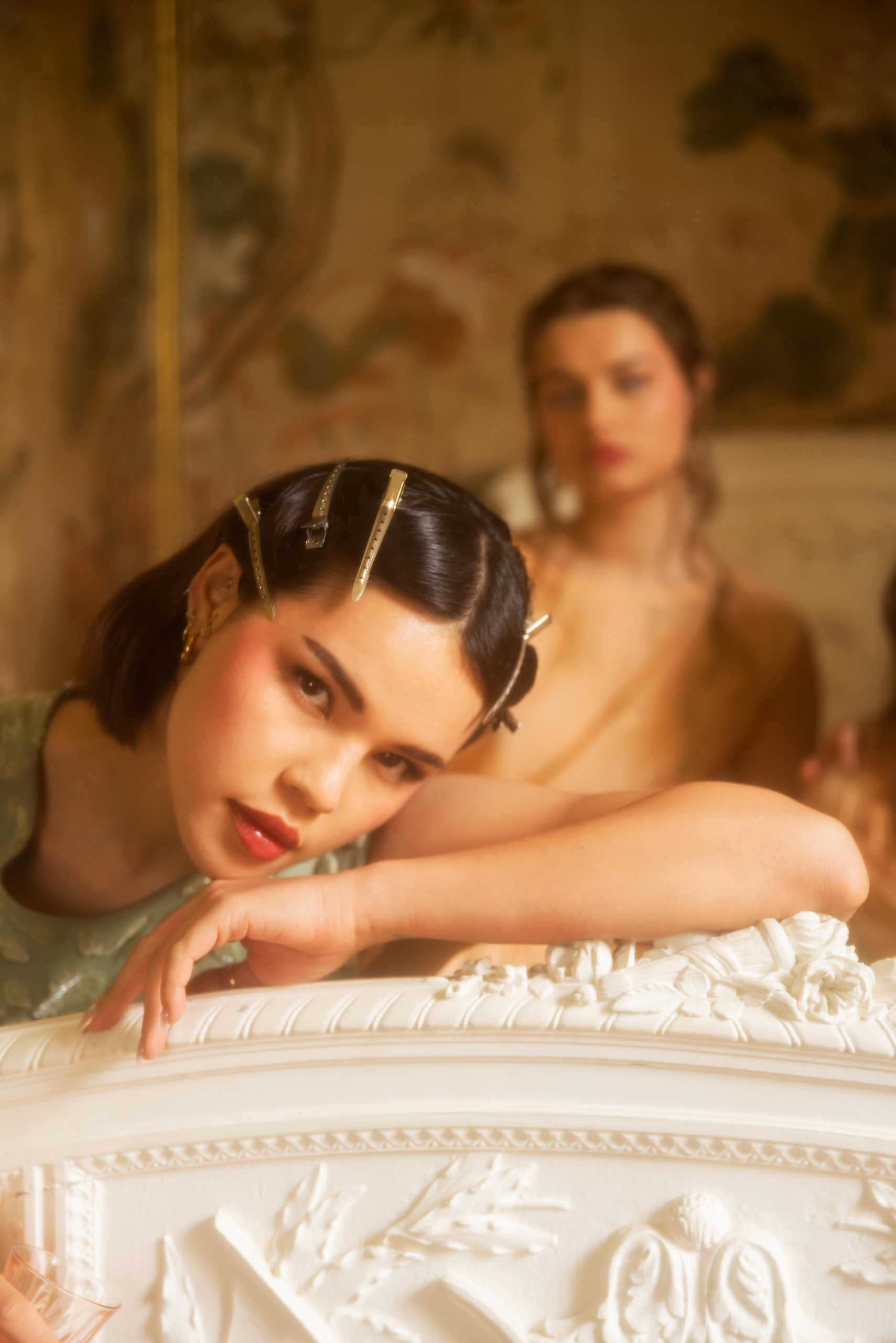 A Vintage Manifest, « Velvet Gaze »