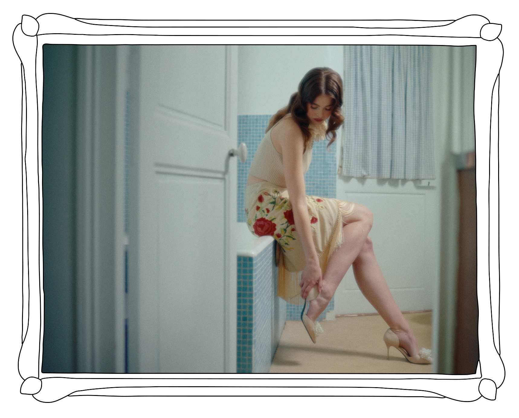 ondule-ilana-aboucaya-sdbblue-front